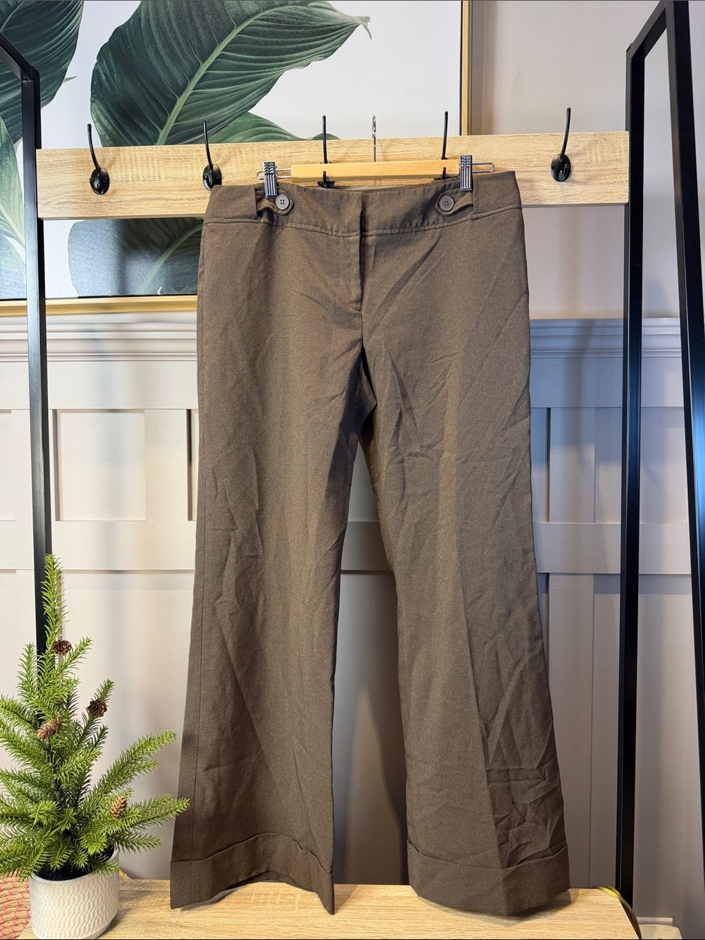 Women wide-leg trouser pants featuring a two-button waistband and cuffed hems 13